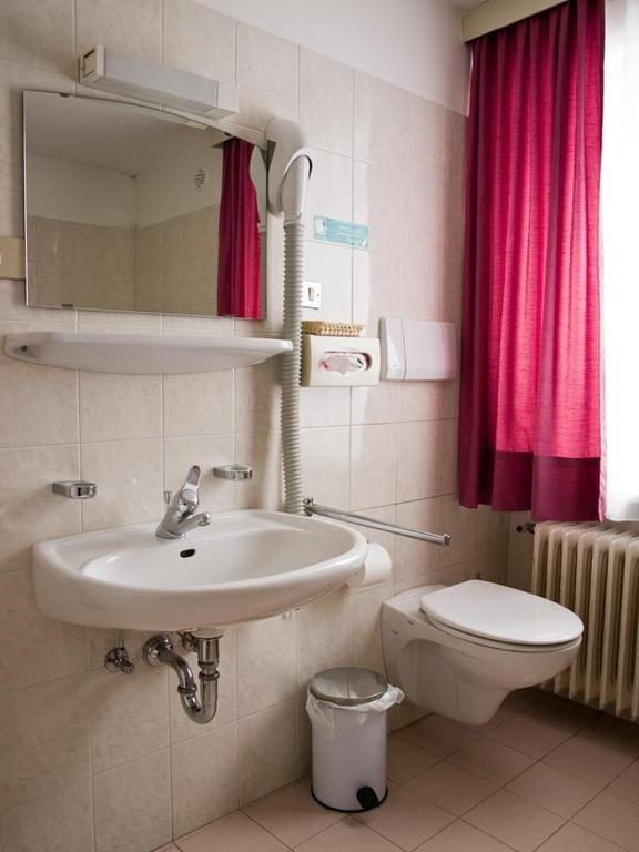 Hotel Olympia Сельва-ді-Валь-Гардена Номер фото